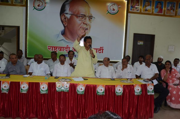 पराभवाचा धक्का: जळगाव शरद पवार गटाची जिल्हा कार्यकारिणी बरखास्त